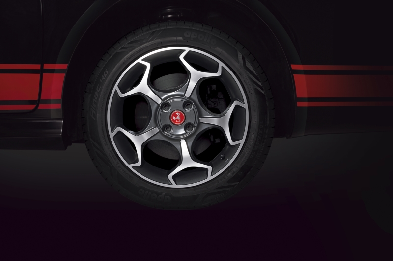 Fiat Abarth India portfolio grows to three cars with new launches Fiat Punto Abarth,Fiat Abarth Avventura,Fiat Abarth Punto Avventura Picture gallery,Abarth Punto pictures,Abarth Punto evo images,Fiat India