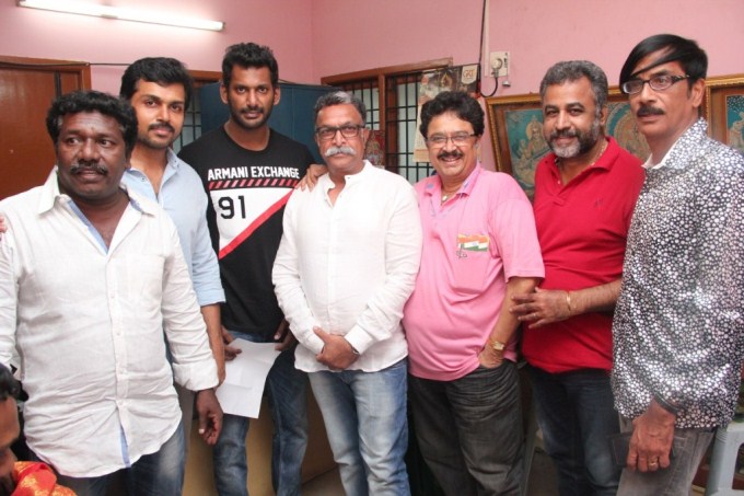 Vishal, Karthi, Nassar at Nadigar Sangam New Office - Photos,Images ...