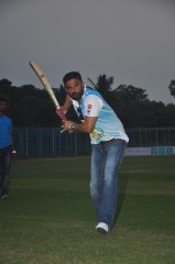 After the grand success of Sunil Shetty,actor Sunil Shetty,Pitch Blue's Corporate Cricket Bash,Pitch Blue's Corporate Cricket Bash pics,Pitch Blue's Corporate Cricket Bash images,Pitch Blue's Corporate Cricket Bash photos