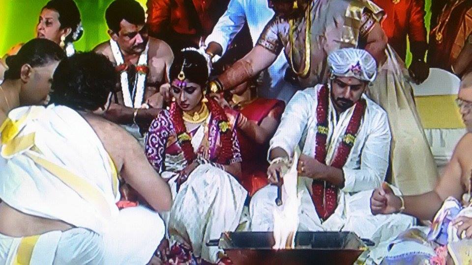 Prince Dynamic Prajwal Devaraj has tied the knot with longtime girlfriend Ragini Chandran at Palace Grounds on 25 October. Prajwal Devaraj and Ragini Chandran marriage Pictures,Prajwal Devaraj marriage Pictures,Prajwal Devaraj wedding Pictures,Prajwal Devaraj marriage,Prajwal Devaraj wedding,Prajwal Devaraj marriage pics,Prajwal Devaraj marriage images,Prajwal Devaraj marriag