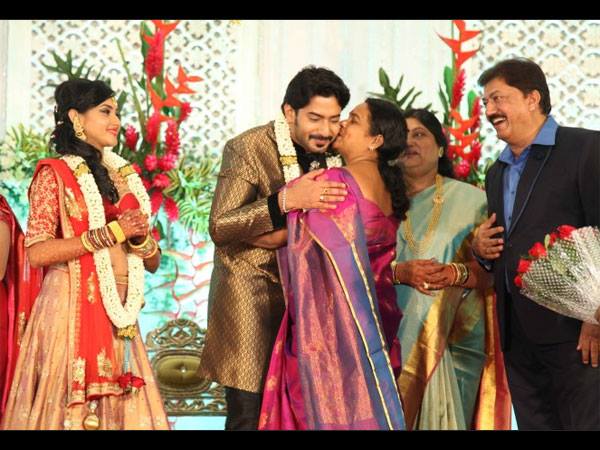 Kannada actor Puneeth Rajkumar, Jayanthi, Sudharani and Others attend Prajwal Devaraj and Ragini Chandran Wedding Reception. Prajwal Devaraj and Ragini Chandran Wedding Reception,Prajwal Devaraj Wedding Reception,Ragini Chandran Wedding Reception,Prajwal Devaraj marriage Reception,Ragini Chandran marriage Reception,Puneeth Rajkumar,Jayanthi,Sudharani