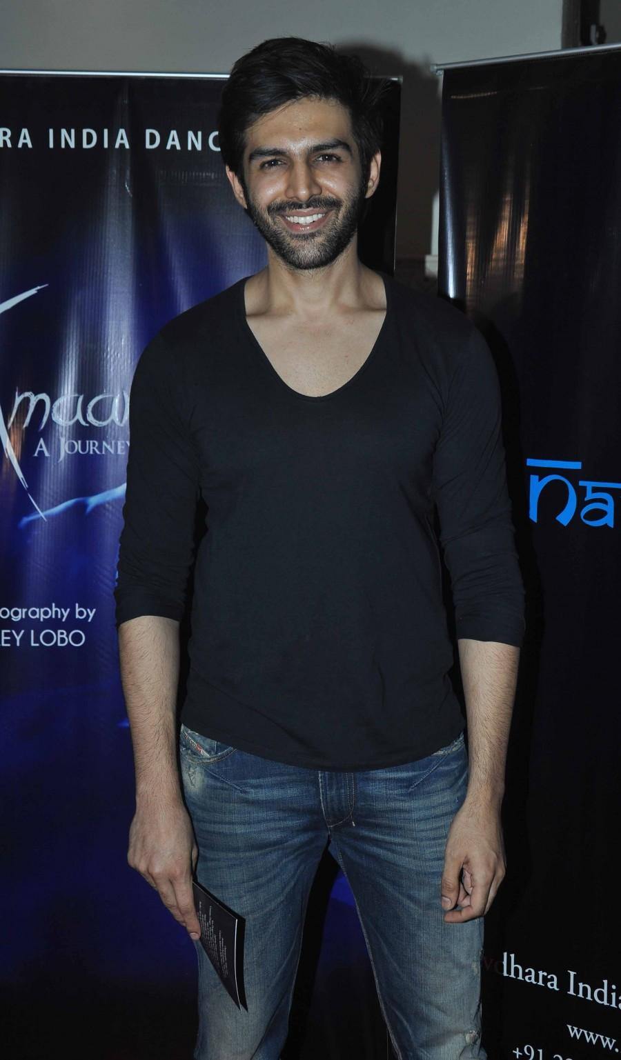 Kartik Tiwari Amara,Dance Show,Aditya Roy Kapoor,Terrence Lewis,photos,abhay deol,Riteish Deshmukh,kailash kher