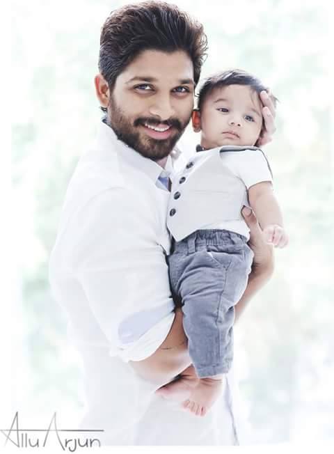 Telugu superstar Allu Arjun is seen with his wife Sneha Reddy and their son Allu Ayaan. Allu Arjun,Allu Arjun family photo,Allu Arjun family,Allu Arjun wife,Allu Arjun son photos,Allu Ayaan photos,Sneha Reddy