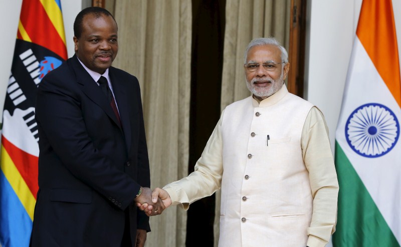 Indian Prime Minister Narendra Modi met Nigeria's President Muhammadu Buhari, Benin's President Boni Yayi, Swaziland's King Mswati III, Ghana's President John Dramani Mahama and Zimbabwe's President Robert Mugabe. Narendra Modi,Prime Minister Narendra Modi,Modi,Muhammadu Buhari,Boni Yayi,Mswati III,John Dramani Mahama,Robert Mugabe,Hyderabad House