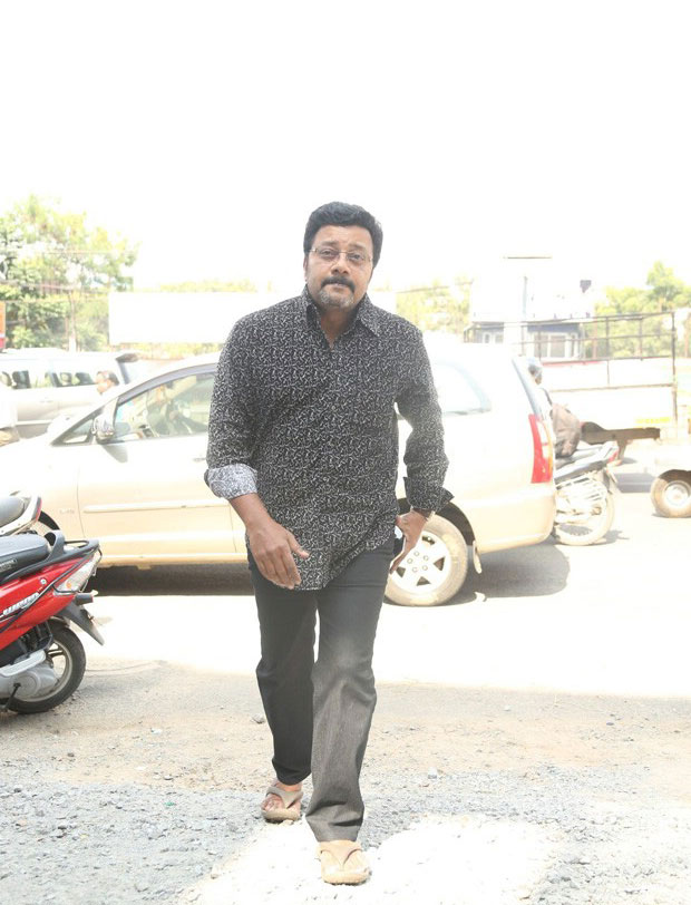 Chiranjeevi, Sai Kumar, Manchu Nirmala Devi, Surekha Konidela, Tammareddy Bharadwaja and many other celebs Pay Homage to Mada Venkateswara Rao. Chiranjeevi,Sai Kumar,Manchu Nirmala Devi,Surekha Konidela,Tammareddy Bharadwaja,Mada Venkateswara Rao,Mada Venkateswara Rao death,Mada Venkateswara Rao passed away,Mada Venkateswara Rao died,celebs Pay Homage to Mada Venkateswara Rao,celeb Pays Homage to