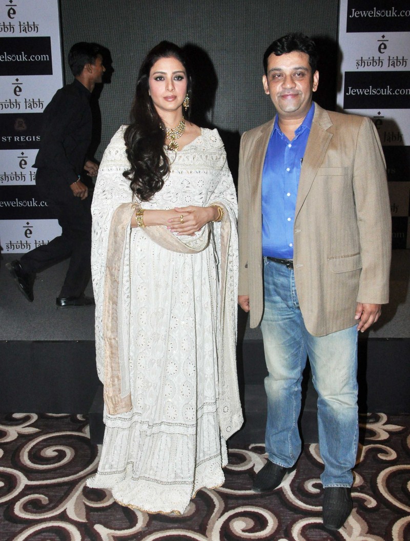 Bollywood actress Tabu launches Jewelsouk.com's E-Shubh Labh event in Mumbai. Tabu,actress tabu,Tabu launches Jewelsouk.com's E-Shubh Labh,Jewelsouk.com's E-Shubh Labh,E-Shubh Labh,Bollywood actress Tabu