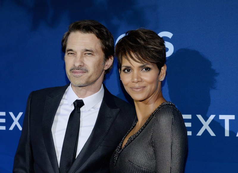 Biggest Celebrity couples who have called it quits this year. Celebrity Breakups,Celebrity Breakups of 2015,Celebrity Breakups in 2015,celebs Breakups,Biggest Celebs Breakups,Celebrity couples,couples Breakups
