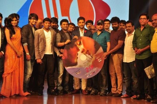 Telugu Movie Kumari 21F Audio Launch event held at Hyderabad. Actor Allu Arjun, Raj Tarun, Actress Heebah Patel, Music composer Devi Sri Prasad and Others  graced the event.