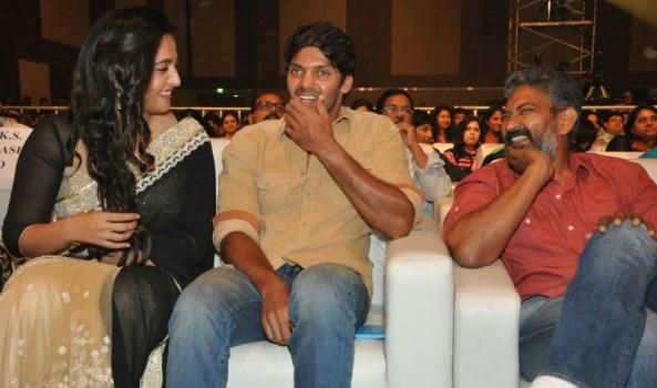 Anushka's upcoming Size Zero Movie Audio Launch event held at Hyderabad. Actress Sonal Chauhan, Rajamouli, Rana Daggubati, Arya and Other celebs graced the event.