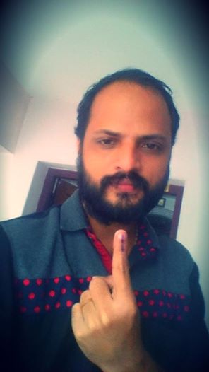 The two-phase Kerala local body elections began on 2 November Kerala elections,Oommen Chandy voting selfie,meera nandan,celebrities after voting,voting selfies