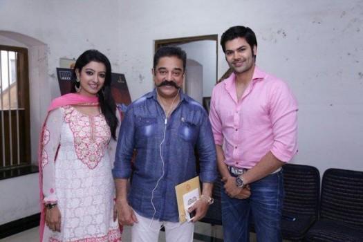 Tamil actor Ganesh Venkatraman and television anchor-cum-actress Nisha invites Kamal Haasan, Jayam Ravi, Sneha to his marriage.