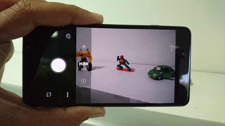 OnePlus X sale just went live on Amazon India for Rs. 16,999 for those who hold an invite to purchase the handset. Before you go ahead, here are a few photos of the OnePlus X Onyx to show you in and out of the impressive handset. OnePlus X photos,OnePlus X review,OnePlus X first look,OnePlus X real photos,OnePlus X first impressions,should u buy OnePlus X,how to buy OnePlus X,OnePlus X amazon india,OnePlus X sale live in india,OnePlus X images,OnePlus X onyx photos