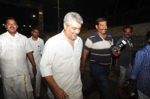 South Indian actor Ajith Kumar made a surprise visit to Tirupathi Balaji temple today early morning (7 November) ahead of the release of his film 