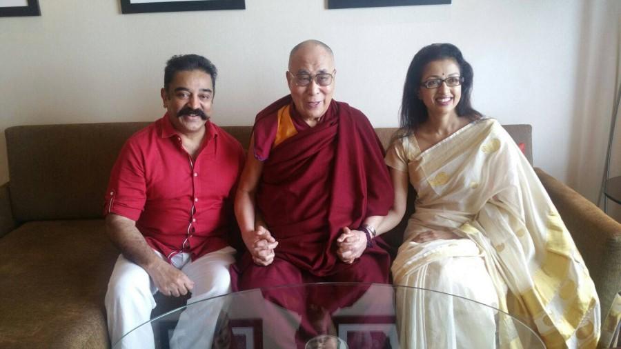 Ulaganayagan Kamal Haasan and his partner Gautami met his Holiness Dalai Lama Kamal haasan,thoongavanam,kamal haasan meets dalai lama,dalai lama with celebs,Gautami kamal haasan with dalai lama