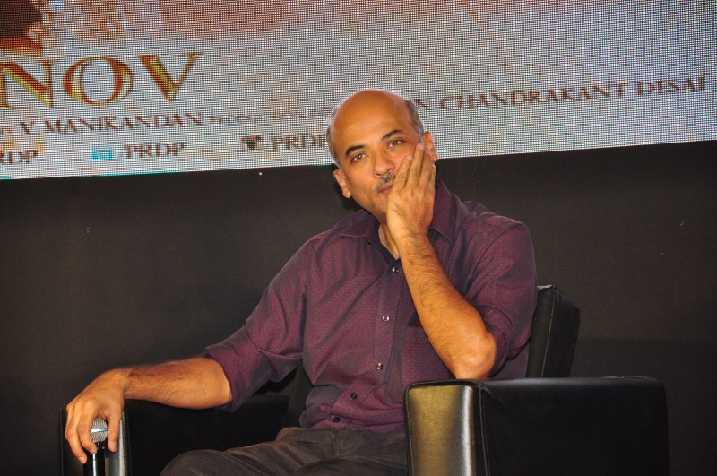 Actor Salman Khan and Director Sooraj Barjatya at Prem Ratan Dhan Payo promotion event held yesterday 9 November at Mehboob studios. Salman Khan,Sooraj Barjatya,Salman Khan and Sooraj Barjatya,Prem Ratan Dhan Payo promotion,Salman Khan at Prem Ratan Dhan Payo promotion,Sooraj Barjatya at Prem Ratan Dhan Payo promotion,Prem Ratan Dhan Payo movie promotion