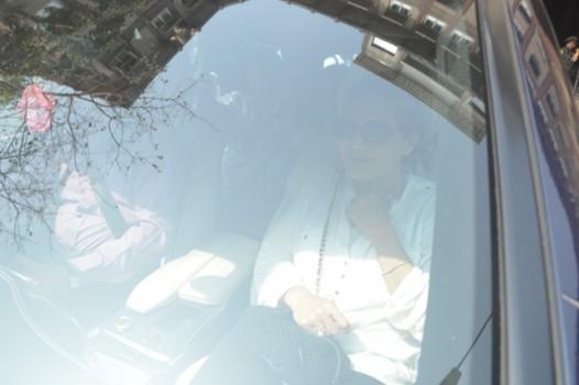 Alvira Khan spotted outside session court