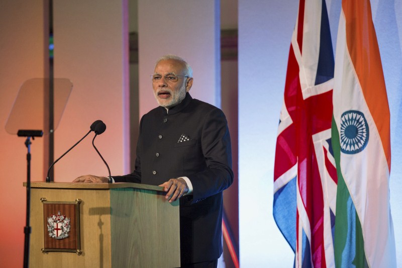 Prime Minister Narendra Modi arrived in London on Thursday (12 November) for his first visit to the United Kingdom since he assumed office. Narendra Modi,Narendra Modi UK Visit,Narendra Modi UK Visit Day 1,Narendra Modi in UK,Narendra Modi addesses,David Cameron,modi and David Cameron,Narendra Modi and David Cameron