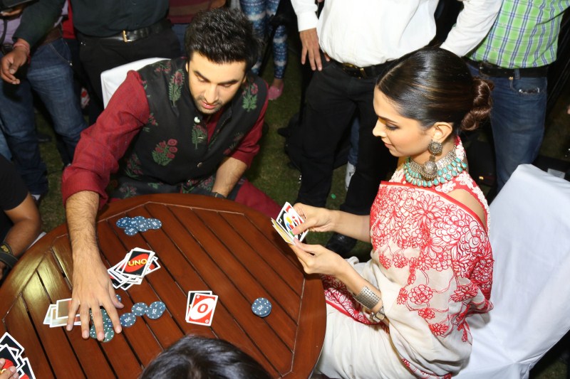 The Tamasha pair, Ranbir-Deepika reached Delhi on 10 November to celebrate the festival of lights. Ranbir Kapoor and Deepika Padukone,Ranbir Kapoor and Deepika Padukone celebrated Diwali,Ranbir Kapoor celebrate Diwali,Deepika Padukone celebrate Diwali,Ranbir-Deepika,Tamasha