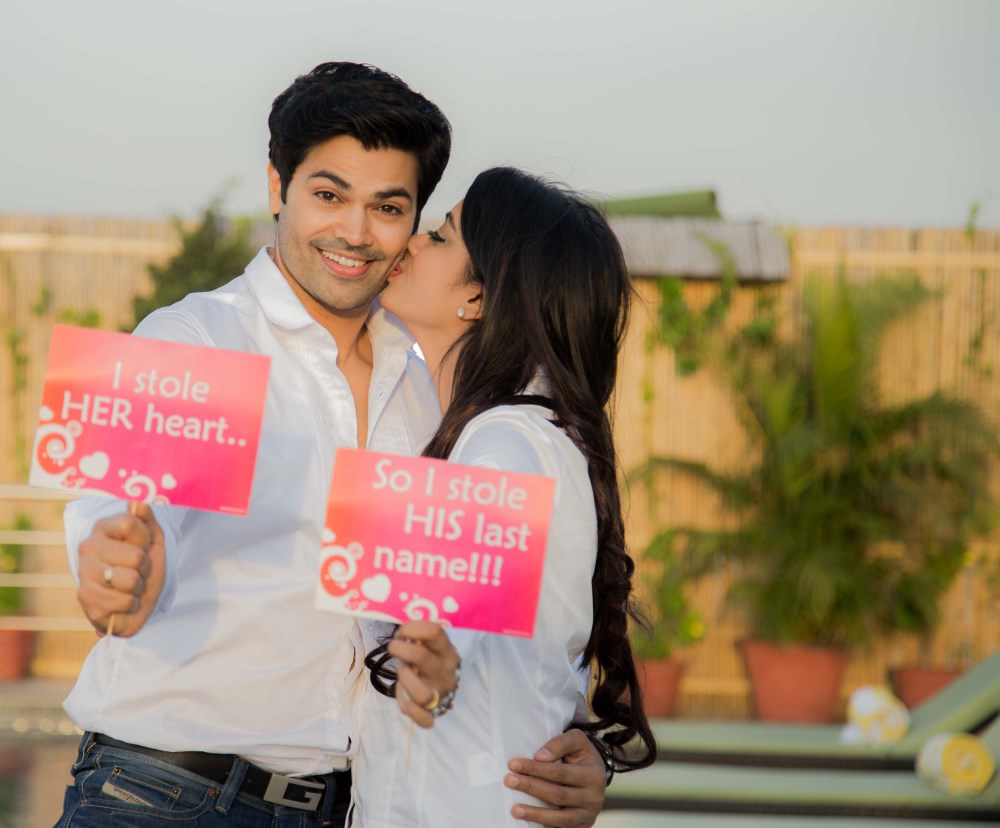 Tamil Actor Ganesh Venkatraman and TV actress, anchor Nisha Krishnan, who got engaged earlier are all set to tie the knot on 22 November in Chennai. Ganesh Venkatraman,Nisha Krishnan,Ganesh Venkatraman and Nisha Krishnan Pre-Wedding Photoshoot,Ganesh Venkatraman and Nisha Krishnan Wedding Photoshoot,Ganesh Venkatraman Pre-Wedding Photoshoot,Nisha Krishnan Pre-Wedding Photoshoot