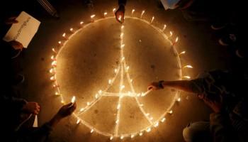World reacts to Paris attacks,Paris attacks,Paris attacks 2015,ISIS Paris Attacks,Paris terror attacks,Paris terror attacks 2015
