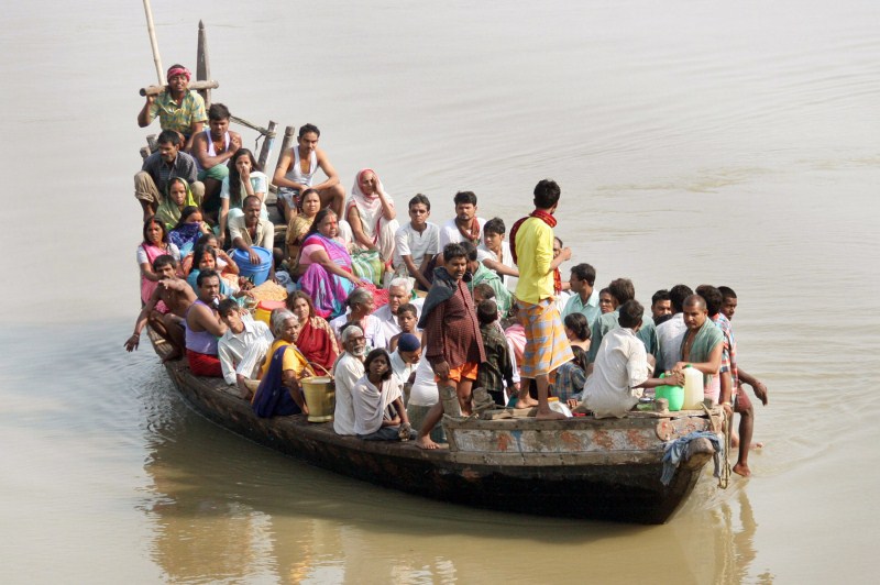 Hindu devotees worship the Sun god and fast all day for the betterment of their family and society during the festival. This festival is also known as Chhathi, Chhath Parv, Chhath Puja, Dala Chhath, Dala Puja or Surya Shashthi. Chhath Puja,Chhath Puja 2015,Chhath Puja celebration,Chhath Puja 2015 celebration,Chhath Puja festival,Bihar Chhath puja,Chhat Puja celebrations,Chhathi Maiya,Chhathi,Chhath Parv,Dala Chhath,Dala Puja,Surya Shashthi