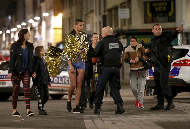 Gunfire erupted in a north Paris suburb early on Wednesday as special police forces launched an operation to catch suspects believed to be behind gun and bomb attacks in which 129 people were killed last week. Paris Attacks,Gunfire erupts in Saint-Denis,Gunfire in Saint-Denis,Gunfire at Saint-Denis,Saint-Denis,bomb attacks,Gunfire erupted,north Paris