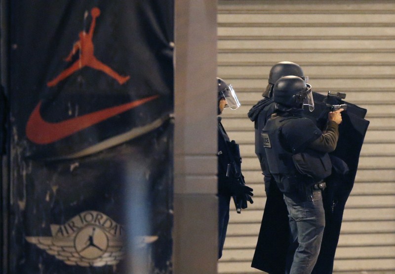 Gunfire erupted in a north Paris suburb early on Wednesday as special police forces launched an operation to catch suspects believed to be behind gun and bomb attacks in which 129 people were killed last week. Paris Attacks,Gunfire erupts in Saint-Denis,Gunfire in Saint-Denis,Gunfire at Saint-Denis,Saint-Denis,bomb attacks,Gunfire erupted,north Paris