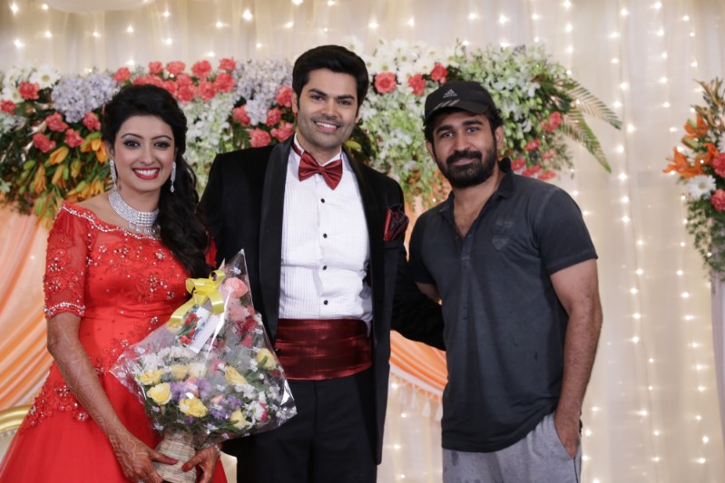 Tamil Actor Ganesh Venkatraman and TV actress, anchor Nisha Krishnan Wedding Reception held at Chennai. Ganesh Venkatraman Nisha Krishnan Wedding Reception,Ganesh Venkatraman and Nisha Krishnan Wedding Reception,Ganesh Venkatraman Wedding Reception,Nisha Krishnan Wedding Reception,Ganesh Venkatraman and Nisha Krishnan Wedding,Ganesh Venkatraman and Nisha Kr