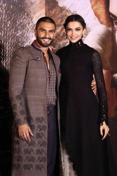 Bollywood actor Ranveer Singh and actress Deepika Padukone spotted at Bajirao Mastani Trailer launched on Friday (20 November).