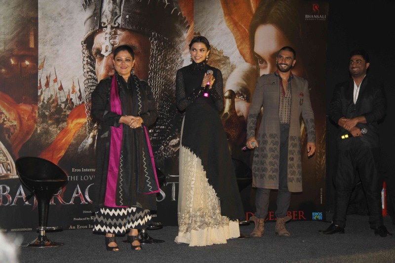 Bollywood actor Ranveer Singh and actress Deepika Padukone spotted at Bajirao Mastani Trailer launched on Friday (20 November). Bajirao Mastani,Bajirao Mastani trailer,Bajirao Mastani trailer launch,Ranveer Singh,Deepika Padukone,Ranveer Singh and Deepika Padukone,Bajirao Mastani Trailer Launch pics,Bajirao Mastani Trailer Launch images,Bajirao Mastani Trailer Launch photos,Bajira