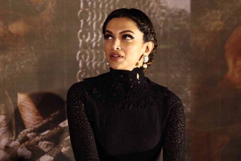 Bollywood actor Ranveer Singh and actress Deepika Padukone spotted at Bajirao Mastani Trailer launched on Friday (20 November). Bajirao Mastani,Bajirao Mastani trailer,Bajirao Mastani trailer launch,Ranveer Singh,Deepika Padukone,Ranveer Singh and Deepika Padukone,Bajirao Mastani Trailer Launch pics,Bajirao Mastani Trailer Launch images,Bajirao Mastani Trailer Launch photos,Bajira