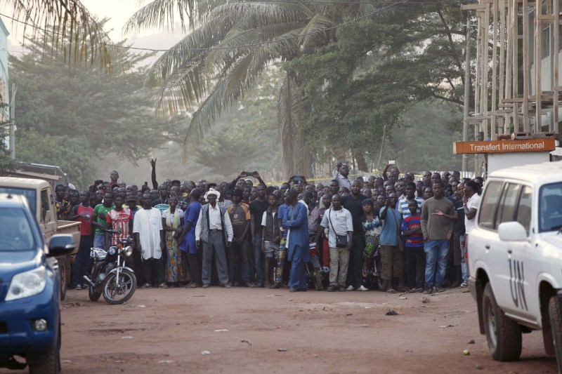 Gunmen attacked a luxury hotel popular with foreigners in Mali's capital Bamako, taking 170 people hostage. Gunmen attack in Mali,Gunmen attack,Mali Gunmen attack,Bamako,Bamako Gunmen attack,hostage,170 people hostage