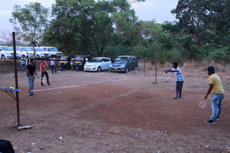 Actor Vijay and Atlee Playing Badminton at Vijay 59 Shooting Spot. Vijay59,ilayathalapathy vijay,Vijay and Atlee playing Badminton,Vijay playing Badminton,Vijay Badminton,Atlee playing Badminton,Vijay 59 Shooting Spot,Vijay 59 Shooting pics,Vijay 59 Shooting images,Vijay 59 Shooting photos,Vijay 59 Shooting pictures