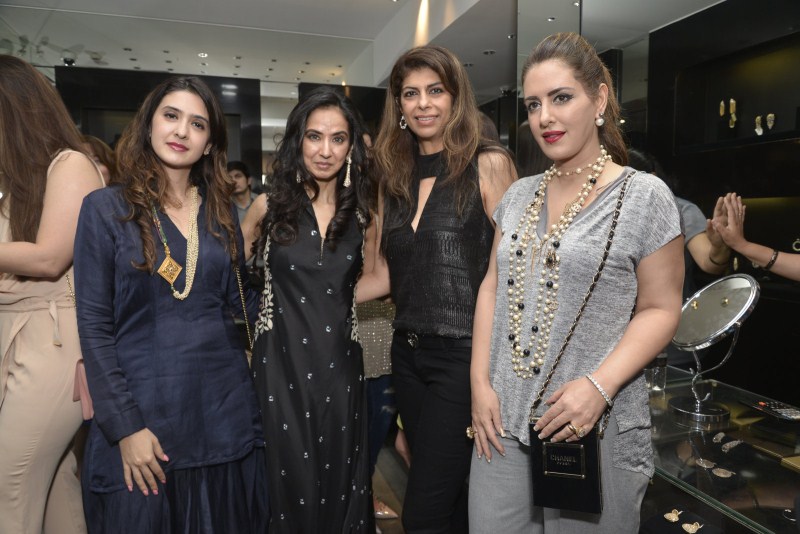 Neha Dhupia, Maria Goretti, Mini Mathur, Avantika Malik Khan and Pallavi Sharda lent their support to Gehna by adorning the new jewellery collection designed by Shaheen Abbas for the brand. Neha Dhupia,Mandira Bedi,Kabir Khan,Gehna Jewellers launch,Gehna Jewellers,Pallavi Sharda,Avantika Malik Khan,Mini Mathur