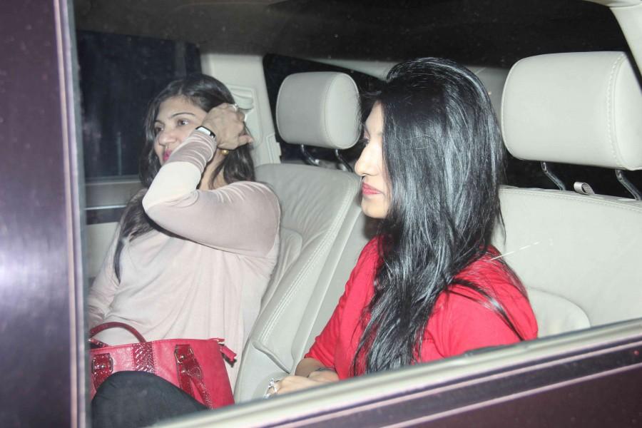 Deepika Padukone, Ranbir Kapoor, Ranveer Singh, Alka Yagnik, Hakim Aalim, Sajid Nadiadwala, Wardha Khan, Siddharth Roy Kapur, Sunidhi Chauhan and Director Imtiaz Ali graced Tamasha special Screening. Tamasha special Screening,Tamasha,Ranbir Kapoor,Ranveer Singh,Deepika Padukone,Tamasha special Screening pics,Tamasha special Screening images,Tamasha special Screening photos,Tamasha special Screening stills,Tamasha special Screening pictures