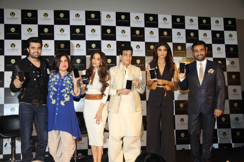 Ollywood actress Shilpa Shetty and her businessman husband Raj Kundra launched Viaan Mobiles on Wednesday. Shilpa Shetty,Raj Kundra,Shilpa Shetty,Raj Kundra launch Viaan Mobiles,Viaan Mobiles,Viaan Mobile,Malaika Arora Khan,Farah Khan,Manish Paul,Jeetendra