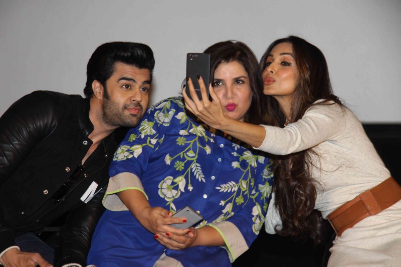 Ollywood actress Shilpa Shetty and her businessman husband Raj Kundra launched Viaan Mobiles on Wednesday. Shilpa Shetty,Raj Kundra,Shilpa Shetty,Raj Kundra launch Viaan Mobiles,Viaan Mobiles,Viaan Mobile,Malaika Arora Khan,Farah Khan,Manish Paul,Jeetendra