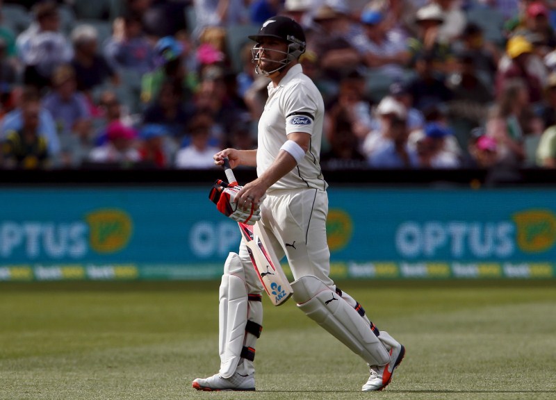 Australia v New Zealand: First day of the third cricket test match at the Adelaide Oval, in South Australia. Australia v New Zealand,Australia vs New Zealand,Australia vs New Zealand 1st Day-Night Test,Australia vs New Zealand Historical Day-Night Test at Adelaide Oval,Australia vs New Zealand 2015,Australia Vs New Zealand Test Series,Australia vs New Zealand Pi