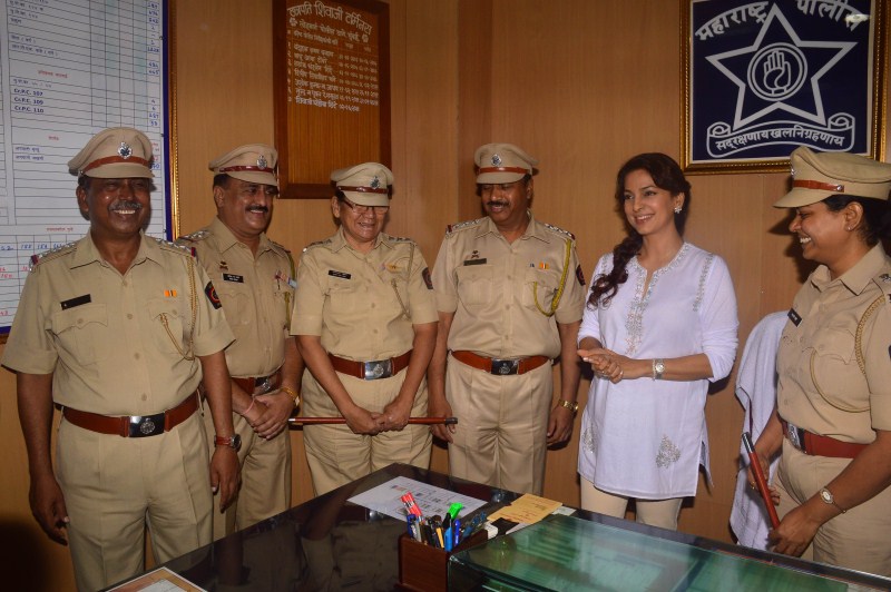 Bollywood actress Juhi Chawla was seen inaugurating a blood donation camp at CST station early this morning on 27 November 2015. Juhi Chawla,actress Juhi Chawla,Juhi Chawla inaugurates blood donation camp,Juhi Chawla at blood donation camp,Juhi Chawla latest pics,Juhi Chawla latest images,Juhi Chawla latest photos,Juhi Chawla latest stills,Juhi Chawla latest pictures