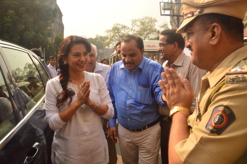 Bollywood actress Juhi Chawla was seen inaugurating a blood donation camp at CST station early this morning on 27 November 2015. Juhi Chawla,actress Juhi Chawla,Juhi Chawla inaugurates blood donation camp,Juhi Chawla at blood donation camp,Juhi Chawla latest pics,Juhi Chawla latest images,Juhi Chawla latest photos,Juhi Chawla latest stills,Juhi Chawla latest pictures