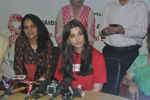 Bollywood Actress Aishwarya Rai Bachchan with UNAIDS' 'Create Awareness on World AIDS Day.