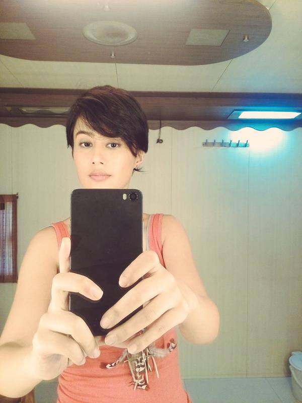 Airtel 4g girl,airtel 4g girl name,Sasha Chettri,Sasha Chettri photos,Sasha Chettri facebook,Sasha Chettri airtel girl