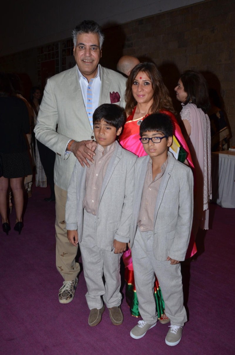 NGO - Ranbir Kapoor,Rishi Kapoor,Neetu Singh,Randhir Kapoor,CCDT NGO's 25th year celebration,Committed Communities Development Trust