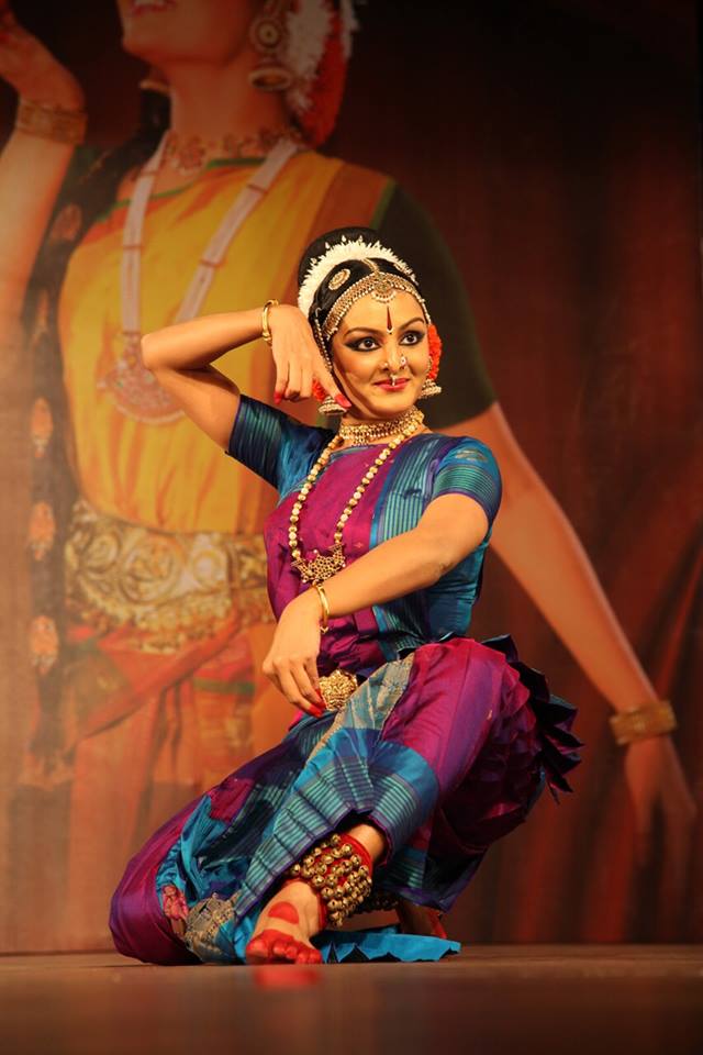 Manju Warrier Manju warrier,manju warrier photos,manju warrier dance photos,manju warrier dance,manju warrier films,Ennum Eppozhum