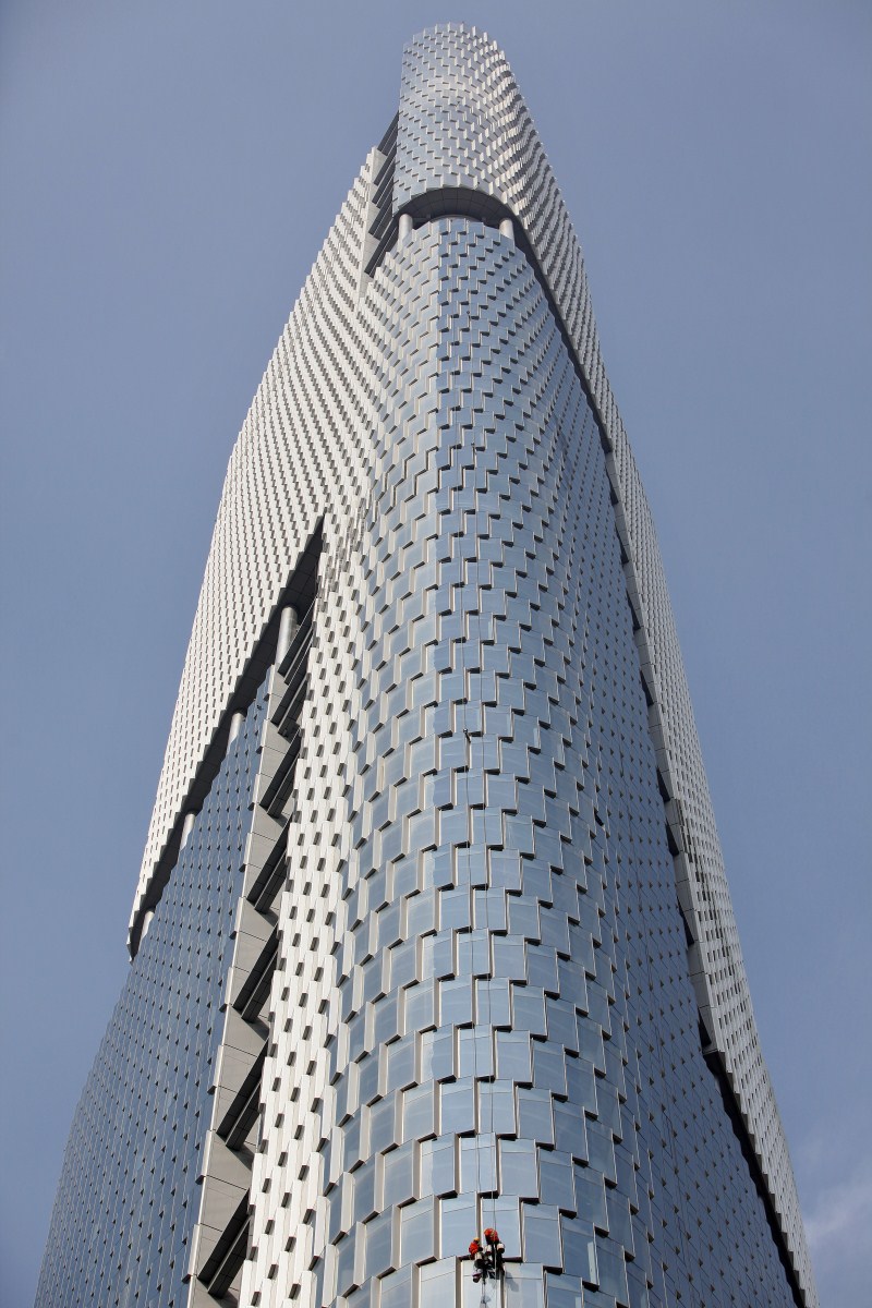Check out our list of the top ten tallest buildings in the world. World's Tallest Buildings,Top 10 Tallest Buildings,Tallest Buildings,10 Tallest Buildings,World Tallest Buildings,World's Top 10 Tallest Buildings 2015