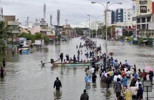 Chennai Rainfall,Chennai battles Flooding after Heavy Rainfall,Chennai Flooding,Heavy Rainfall Chennai,ChennaiFloods,#ChennaiFloods,Chennai Floods