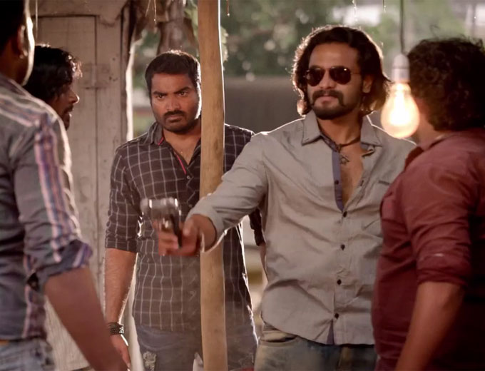 Rathaavara is an upcoming Kannada action thriller film directed by Chandrashekar Bandiyappa and produced by Dharmashree Manjunath. Starring Sri Murali and Rachita Ram in the lead role. Sri Murali,Rathaavara,Rathaavara movie stills,Rathaavara movie pics,Rathaavara movie images,Rathaavara movie photos,Rathaavara movie pictures