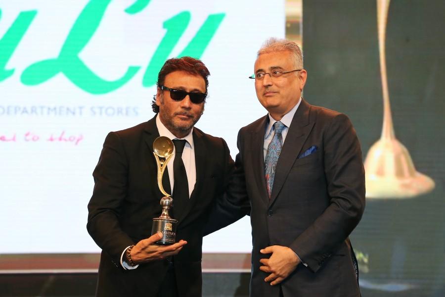 The 10th edition of the prestigious Asiavision movie awards function has begun at Al Sharjah Cricket Stadium on 2 December. Asiavision Awards,asiavision awards 2015,Asiavision Movie Awards 2015 photos,asiavision winners photos,jackie Shroff,imran khan at Asiavision