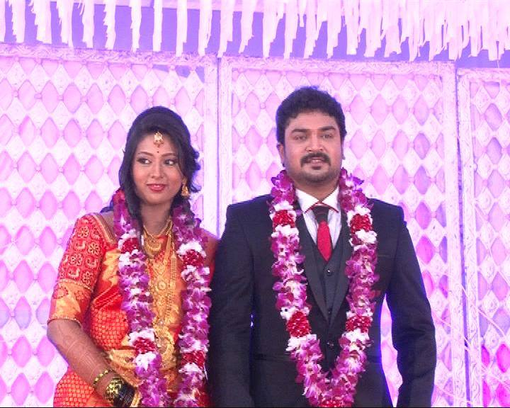 Kannada actor Mayur Patel and Kavya's Wedding Reception photos. Mayur Patel,Mayur Patel and Kavya,Mayur Patel wedding,Mayur Patel and Kavya wedding,Mayur Patel marriage,Mayur Patel and Kavya's Wedding Reception,Mayur Patel Wedding Reception