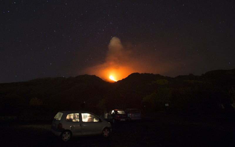 Italy's Mount Etna, Europe's tallest and most active volcano, spews lava as it erupts on the southern island of Sicily, Italy. Italy's Mount Etna erupted,Mount Etna erupted,Mount Etna,volcano